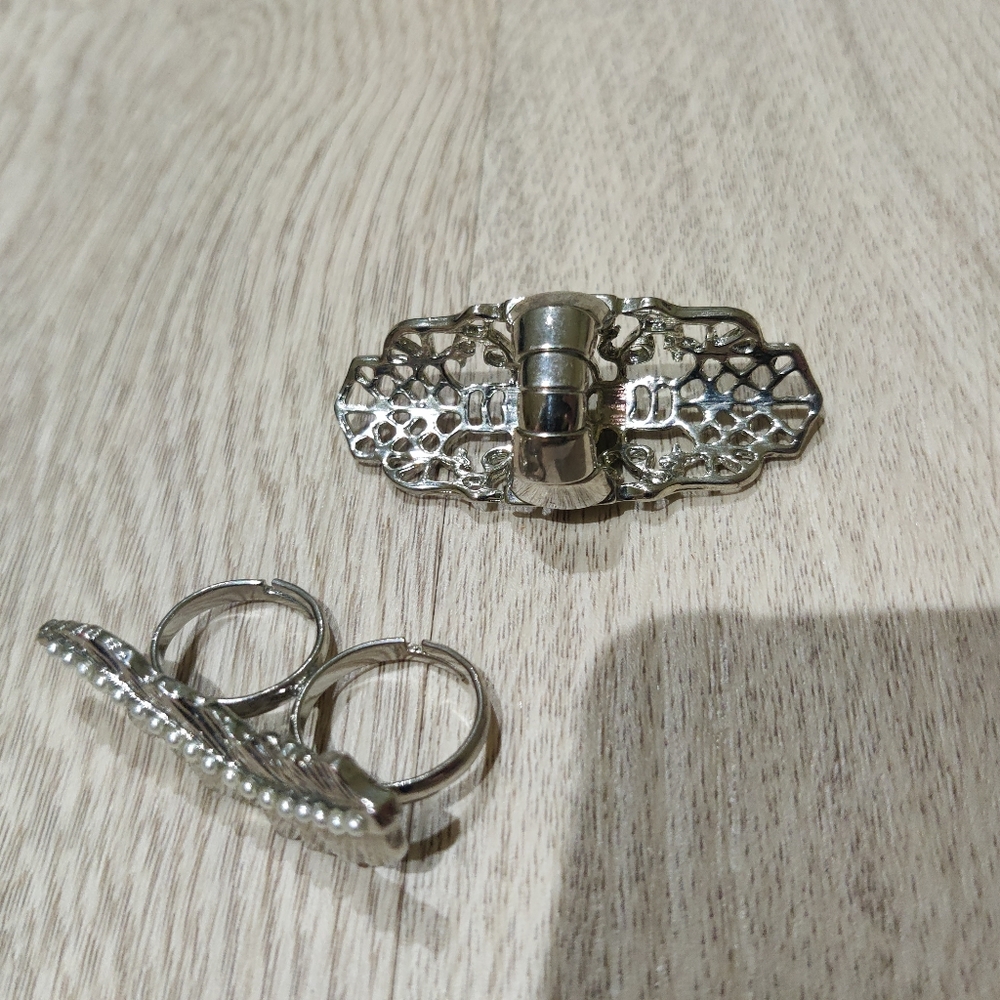 Beautiful Rings - Picture 3 of 3
